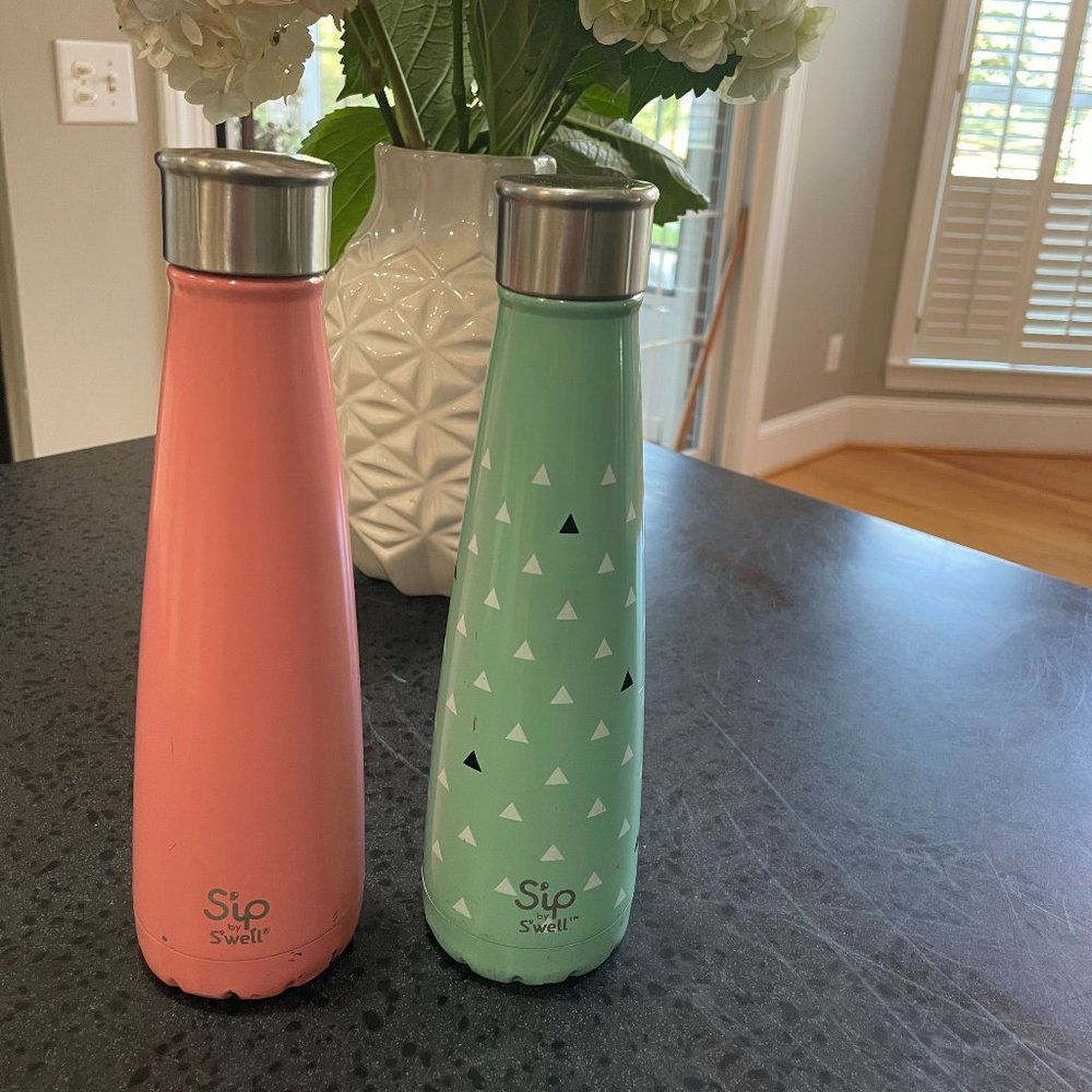 Sip by S'well Green Triangle & Pink 15 OZ Insulated Water Bottles